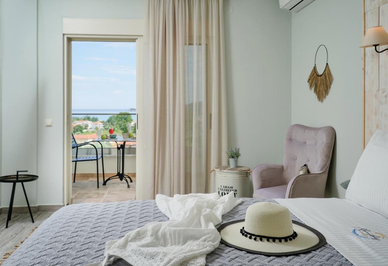 Mon Avis Boutique Hotel Chrysi Ammoudia Exterior photo
